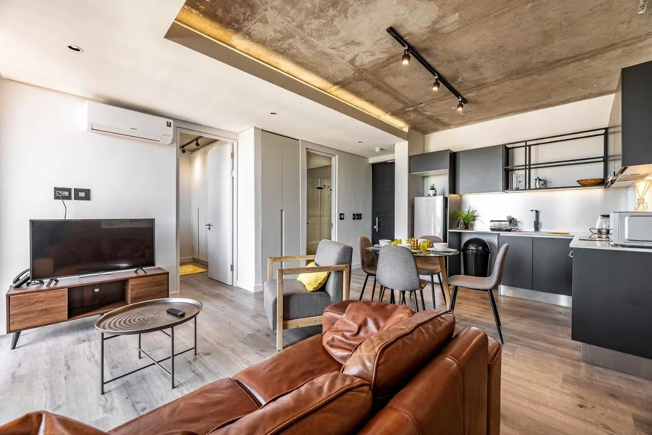 505 The Signature, De Waterkant contacts